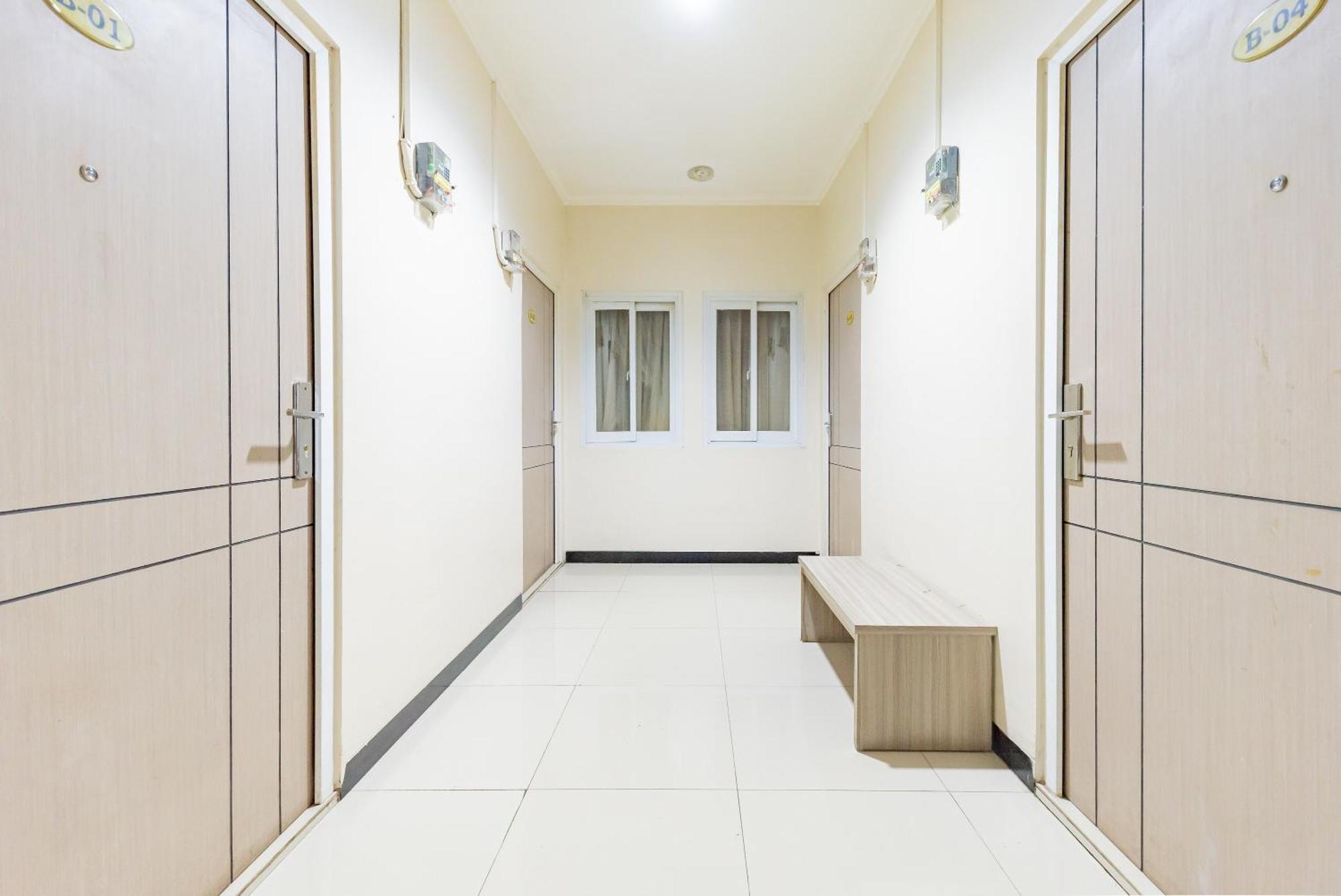 Reddoorz Near Botani Square Mall Bogor Exterior foto